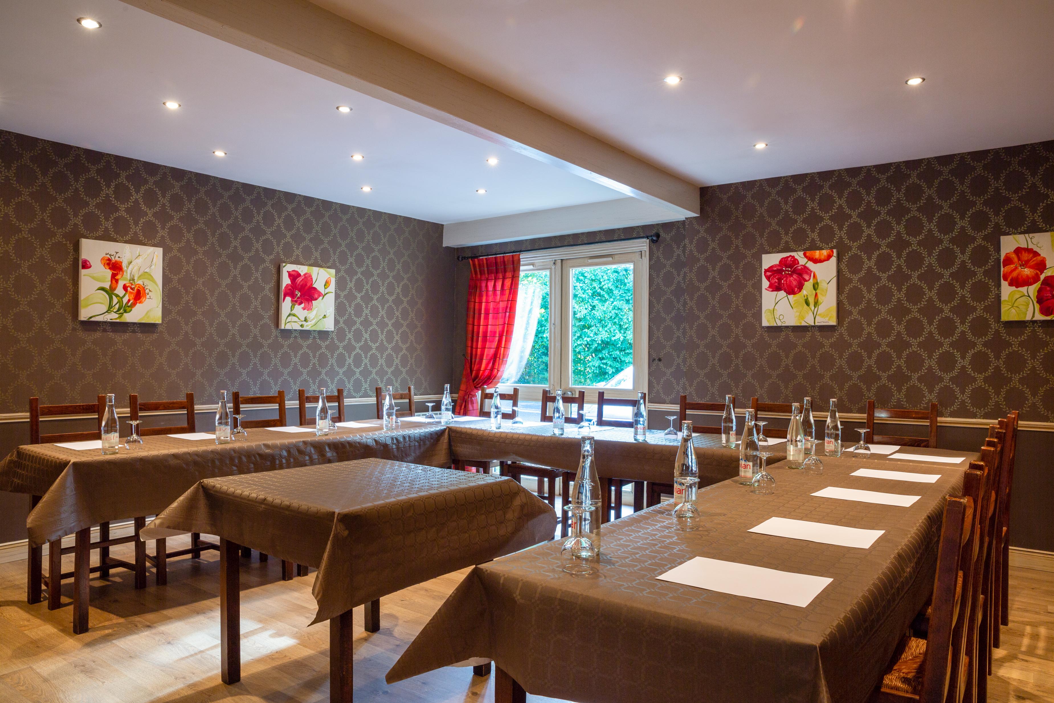 The Originals City, Le Cottage Hotel, Bruay La Buissiere Exteriör bild
