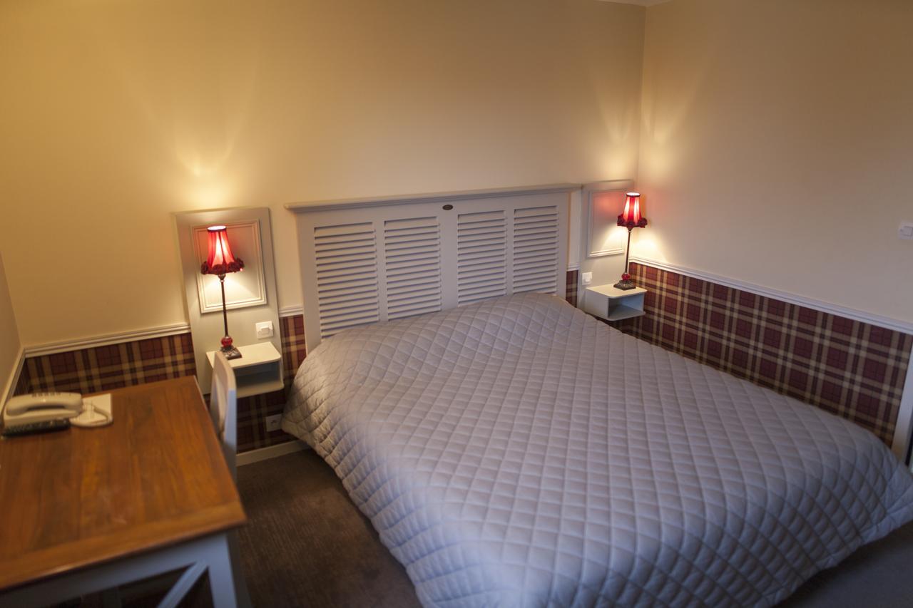 The Originals City, Le Cottage Hotel, Bruay La Buissiere Exteriör bild